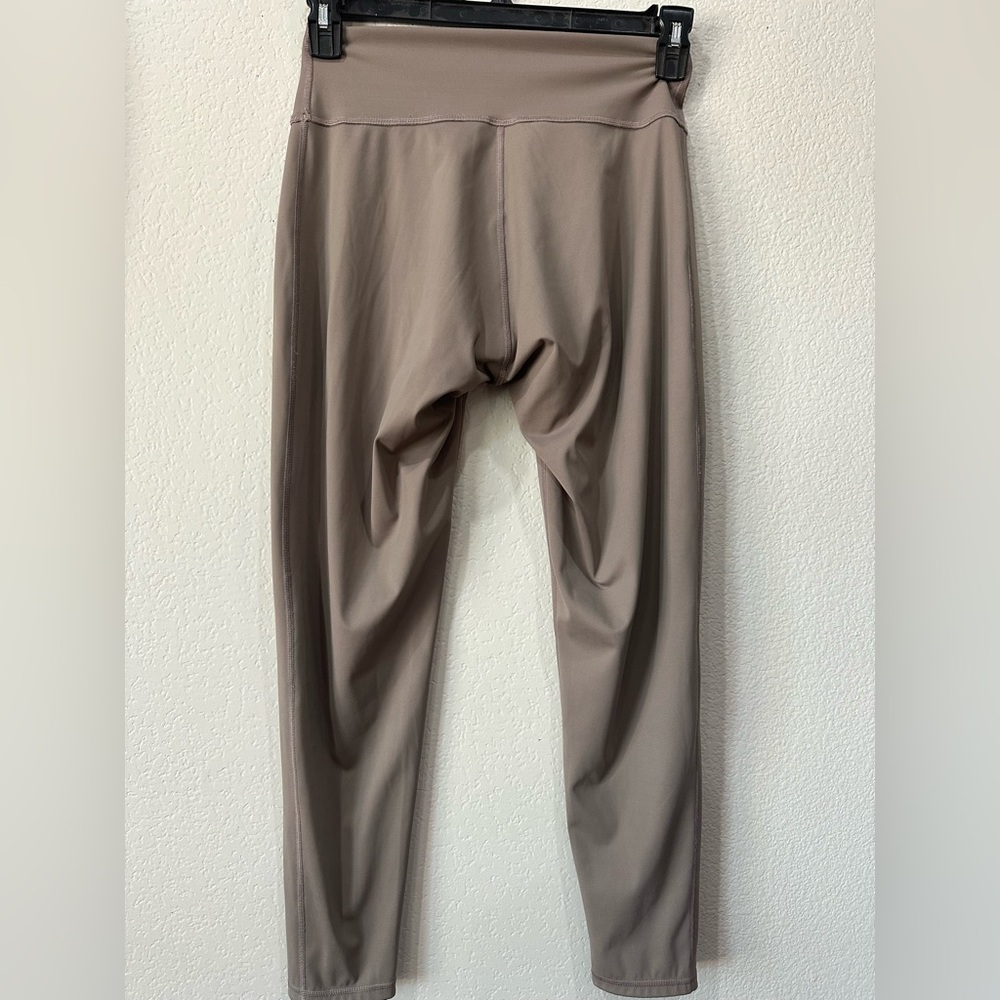 Gymshark Taupe Leggings - Picture 5 of 9